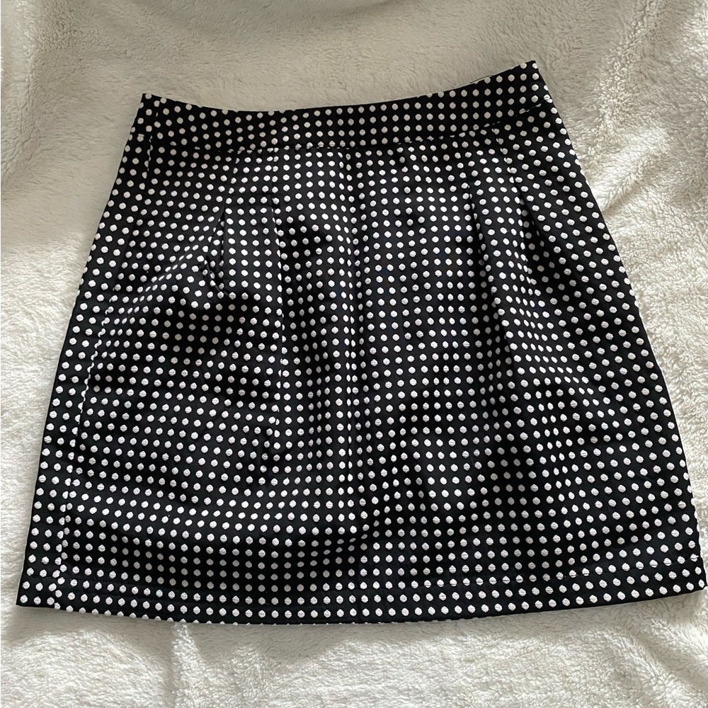 The Limited Black and White Polka Dot
Pencil Skirt - Size 4 Brand New With Tag
